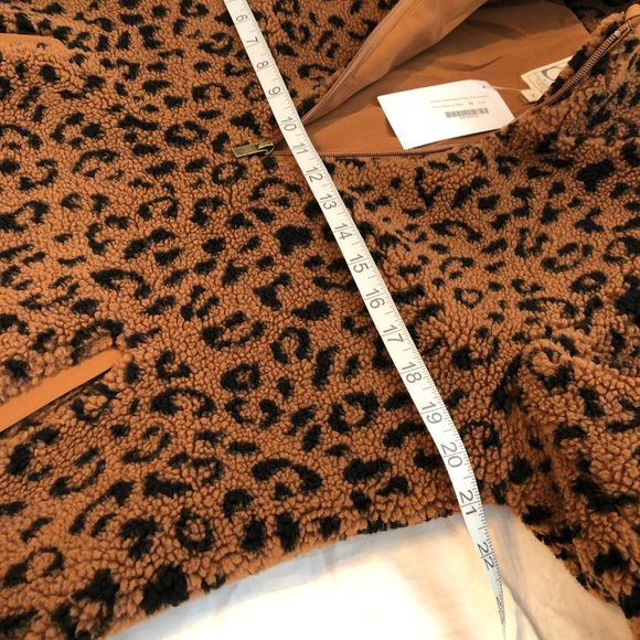 Ampersand Pullover Fleece - Picture 8 of 10